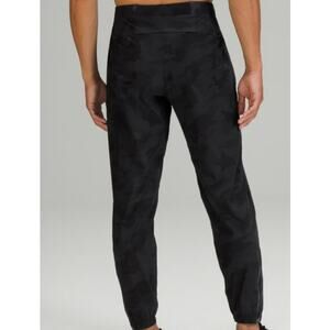 Lululemon Men's Surge Jogger Heritage 365 Camo Activewear Pants Small
